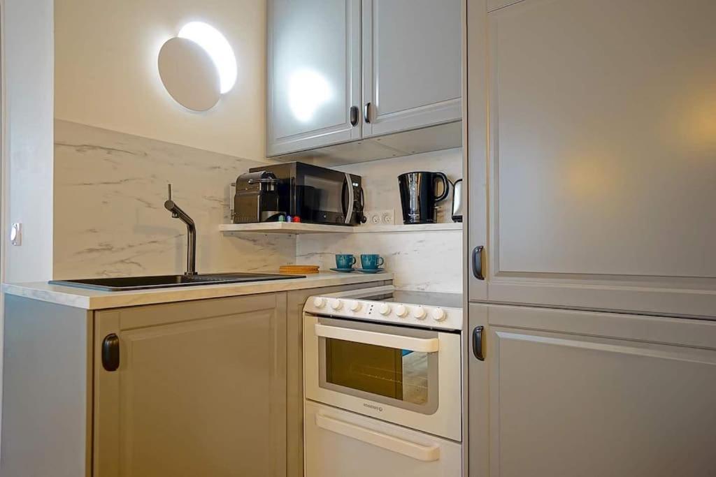 Elegant Appartement Dans Le Marais - Paris 3 エクステリア 写真