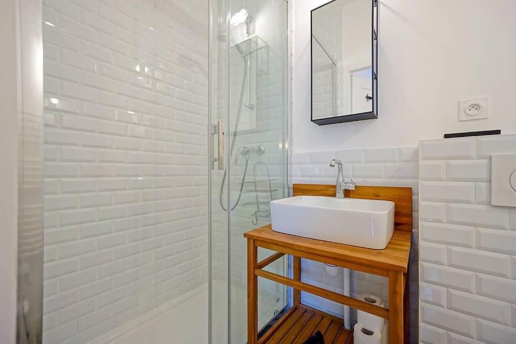 Elegant Appartement Dans Le Marais - Paris 3 エクステリア 写真
